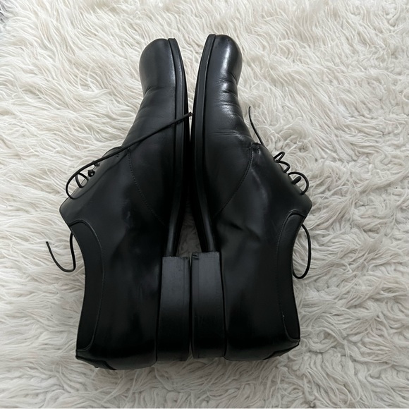 Louis Vuitton Men’s Leather Shoes - Picture 8 of 12